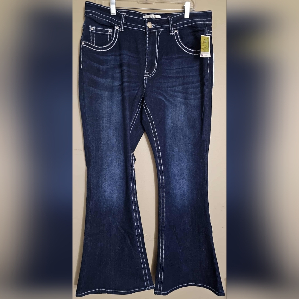NWT Embelished Dark Blue Boot Cut Jeans